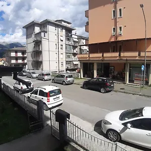 Centrale Fino A 8 Posti Letto Appartamento